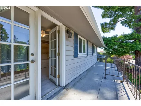 2941 NW Elmwood Drive Corvallis OR 97330
