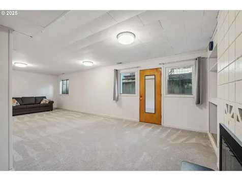 2941 NW Elmwood Drive Corvallis OR 97330