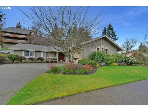 2080 Ridgeway Drive Eugene OR 97401