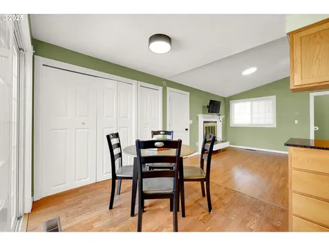2080 Ridgeway Drive Eugene OR 97401