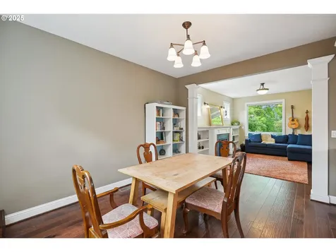 160 NE Bryant Street Portland OR 97211