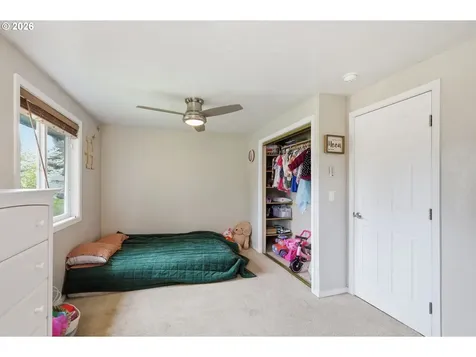 2005 Amirante Street Eugene OR 97402
