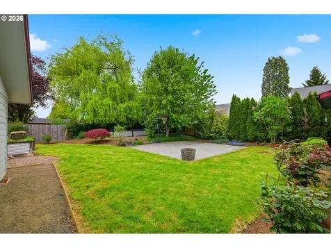 2005 Amirante Street Eugene OR 97402