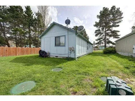 1709 262nd Place Ocean Park WA 98640