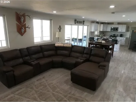 4463 SW Corral Drive Culver OR 97734