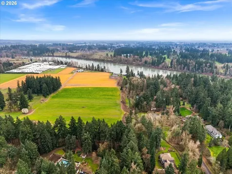 30475 SW Riverwood Drive West Linn OR 97068