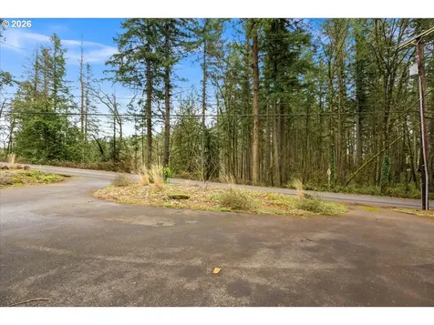 30475 SW Riverwood Drive West Linn OR 97068