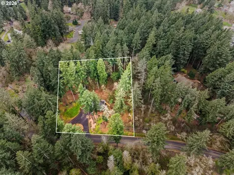 30475 SW Riverwood Drive West Linn OR 97068