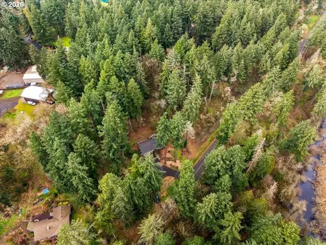 30475 SW Riverwood Drive West Linn OR 97068