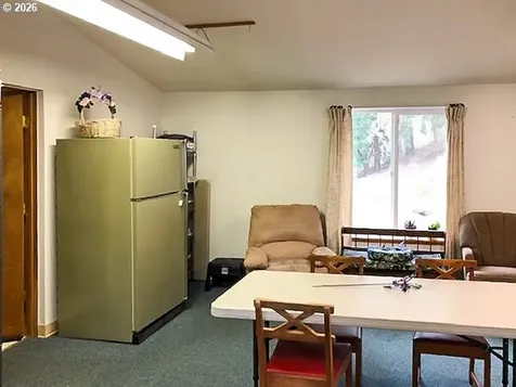 5956 Buckhorn Road Roseburg OR 97470