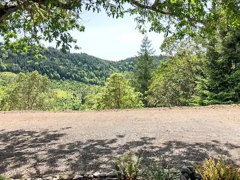 5956 Buckhorn Road Roseburg OR 97470