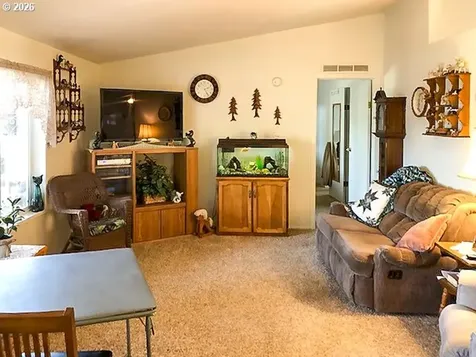 5956 Buckhorn Road Roseburg OR 97470