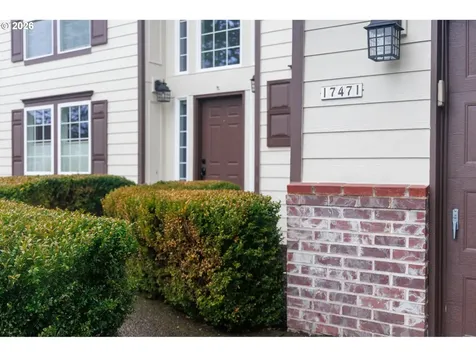 17471 NW Lone Rock Drive Portland OR 97229