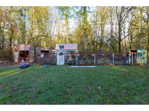43425 Highway 226 Scio OR 97374