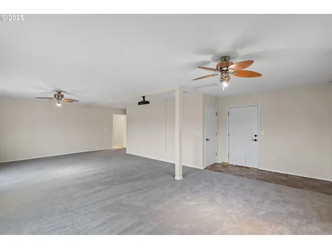 7902 NW 14th Court Vancouver WA 98665