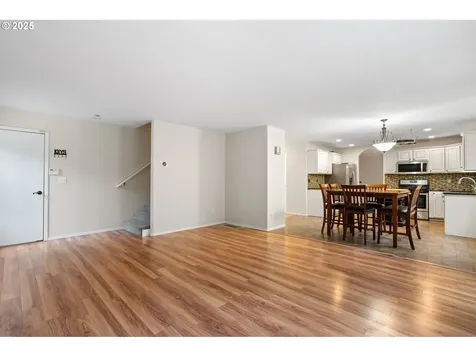 7902 NW 14th Court Vancouver WA 98665