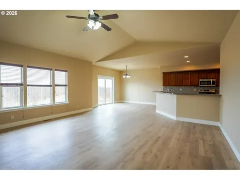 376 NW Crestview Court Hermiston OR 97838