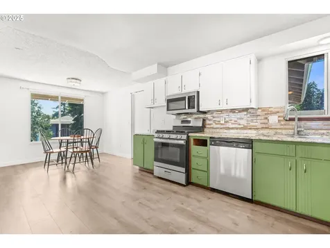 16735 SW Gleneagle Drive Sherwood OR 97140