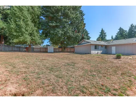 16735 SW Gleneagle Drive Sherwood OR 97140