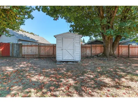 16735 SW Gleneagle Drive Sherwood OR 97140