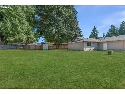 16735 SW Gleneagle Drive Sherwood OR 97140