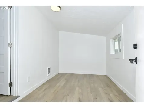 5636 SE 88th Avenue Portland OR 97266