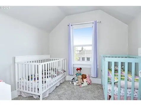 5636 SE 88th Avenue Portland OR 97266