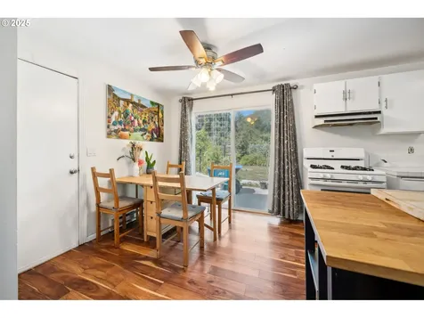 7925 SW 66th Avenue Portland OR 97223