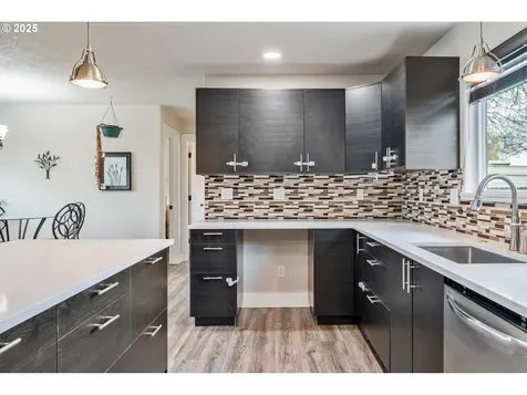 2026 42nd Avenue Longview WA 98632