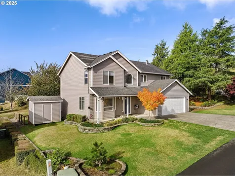 375 Mcclure Avenue Astoria OR 97103
