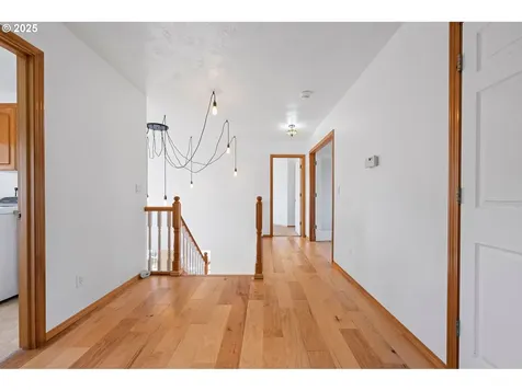 375 Mcclure Avenue Astoria OR 97103