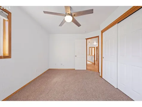 375 Mcclure Avenue Astoria OR 97103