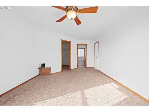 375 Mcclure Avenue Astoria OR 97103
