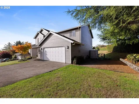 375 Mcclure Avenue Astoria OR 97103