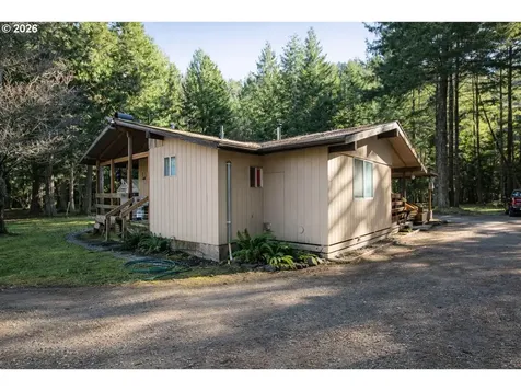 1954 Yeust Road Azalea OR 97410