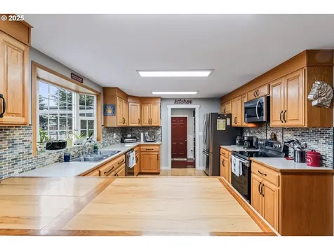 26676 Berg Drive Monroe OR 97456