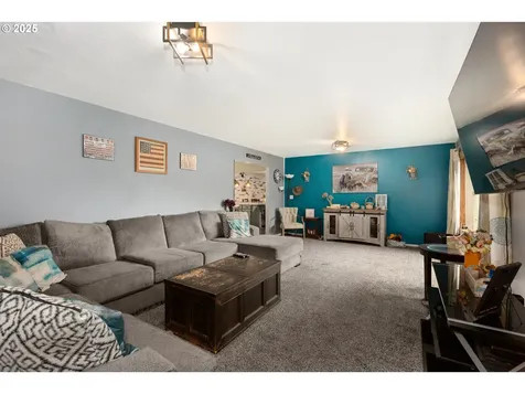 2903 N Spruce Street La Grande OR 97850