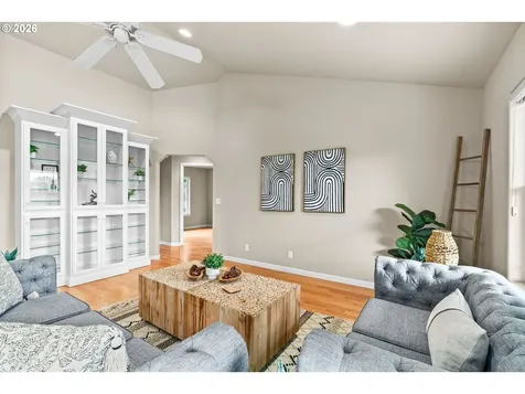 2222 Primrose Lane Florence OR 97439