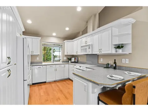 2222 Primrose Lane Florence OR 97439