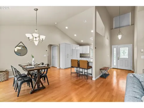 2222 Primrose Lane Florence OR 97439