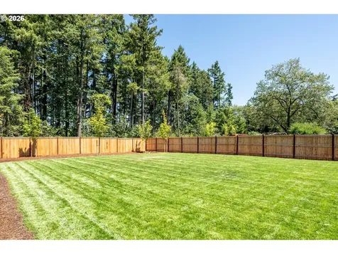 25331 E Broadway Avenue Veneta OR 97487