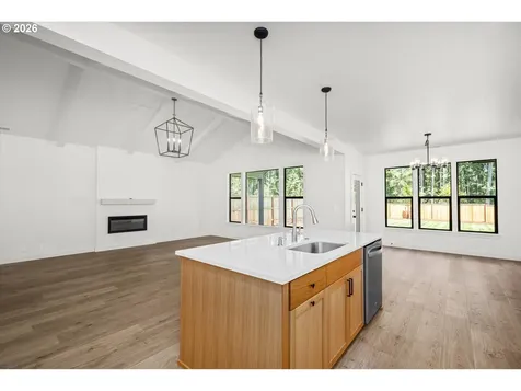 25331 E Broadway Avenue Veneta OR 97487
