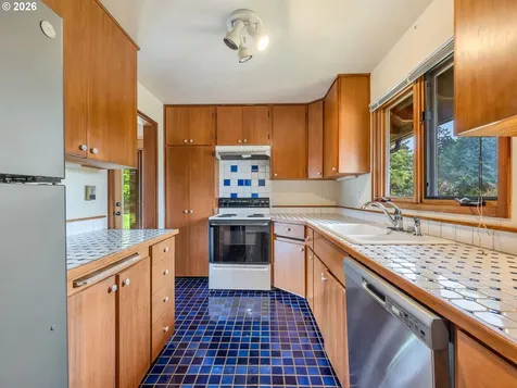 25906 Sandridge Road Ocean Park WA 98640