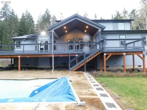 44237 N River Drive Foster OR 97345
