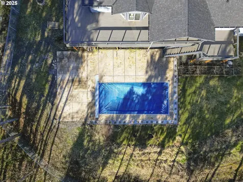 44237 N River Drive Foster OR 97345
