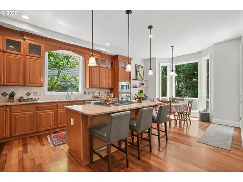1407 NW Mayfield Road Portland OR 97229