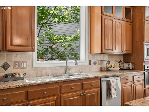 1407 NW Mayfield Road Portland OR 97229