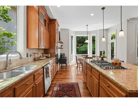 1407 NW Mayfield Road Portland OR 97229
