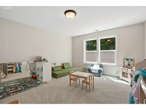 1407 NW Mayfield Road Portland OR 97229