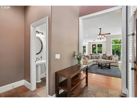1407 NW Mayfield Road Portland OR 97229